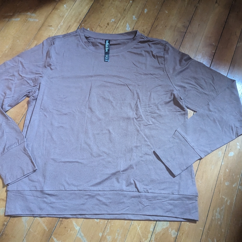 Long sleeve shirt